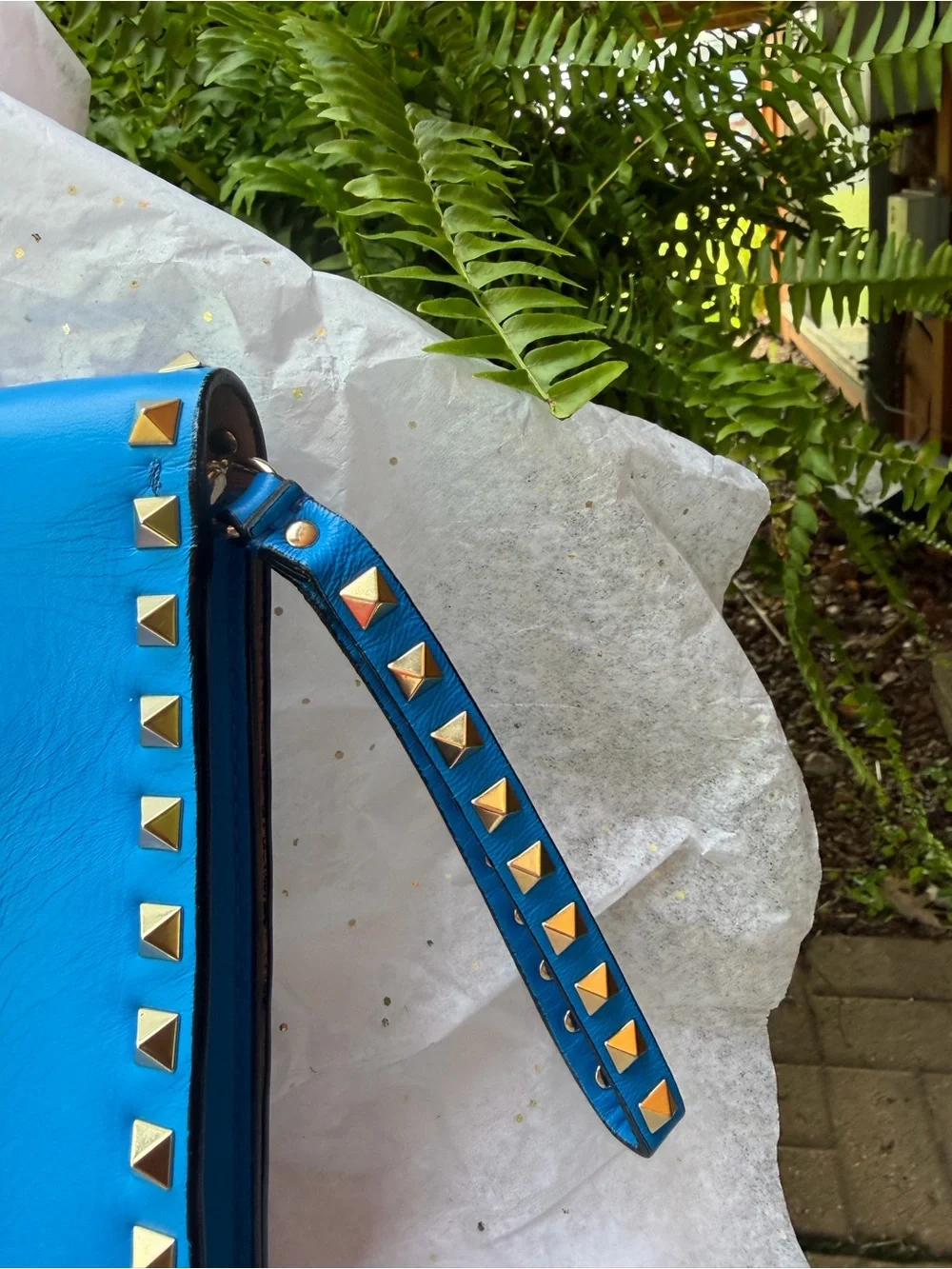 Valentino Garavani Colbalt Blue Rockstud Leather clutch LIKE NEW - Picture 6 of 13